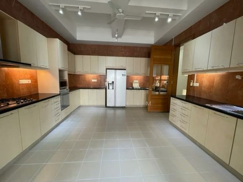 Renovated Belmont Road GCB Near MRT Nanyang Pri School, Belmont Road, 5 Bedrooms, 7,200 sqft, Good Class Bungalow For Rent, by Ray Lim, 500081573 - Kitchen - PropertyGuru.com.sg