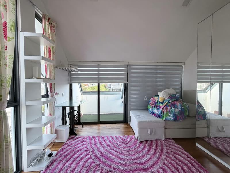 Don't Miss! Renovated Corner Terrace in OPERA ESTATE Corner Terrace For Sale at S$ 6,499,999 | PropertyGuru Singapore - Bedroom