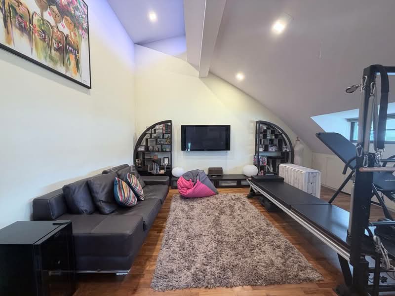 Don't Miss! Renovated Corner Terrace in OPERA ESTATE Corner Terrace For Sale at S$ 6,499,999 | PropertyGuru Singapore - Entertainment Room 