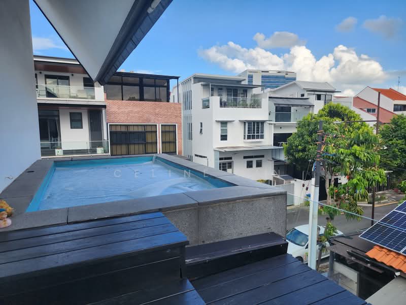 OPERA ESTATE Corner Terrace For Sale at S$ 6,499,999 | PropertyGuru Singapore - Outdoor Jacuzzi