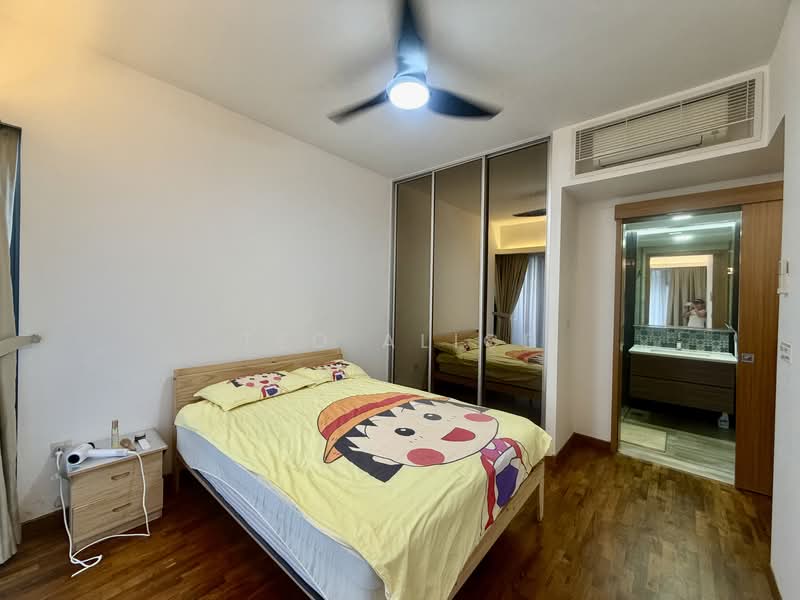 Watertown Condominium For Sale at S$ 2,600,000 | PropertyGuru Singapore - Bedroom