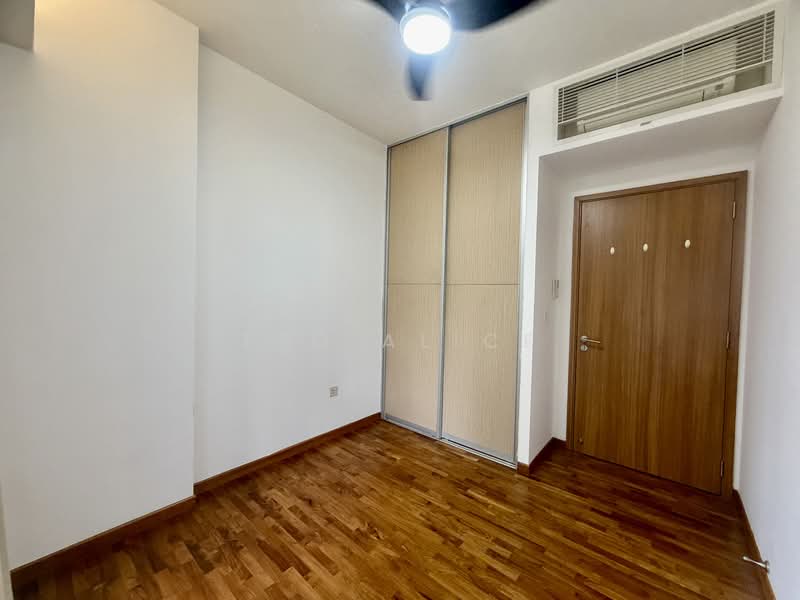 Watertown Condominium For Sale at S$ 2,600,000 | PropertyGuru Singapore - Interior