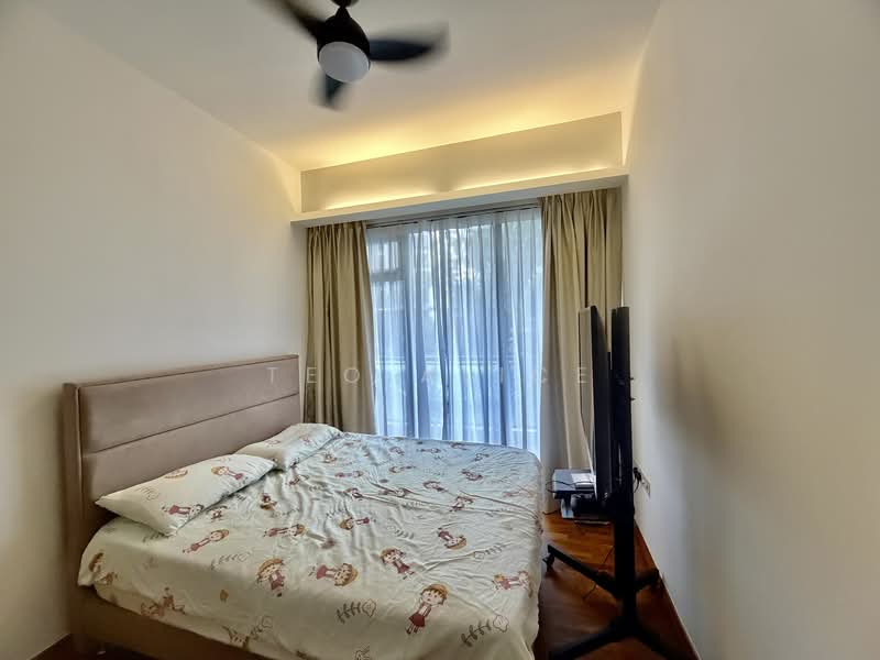 Watertown Condominium For Sale at S$ 2,600,000 | PropertyGuru Singapore - Bedroom