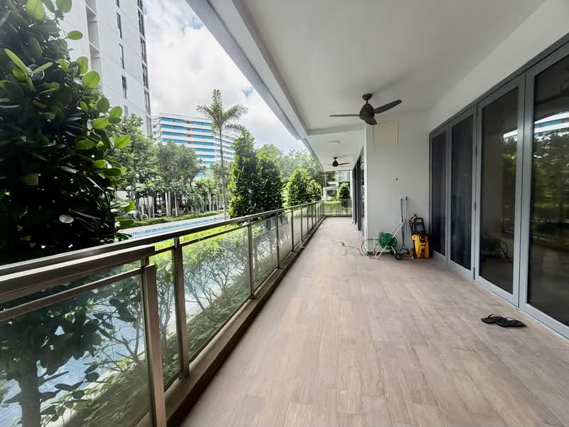 Watertown Condominium For Sale at S$ 2,600,000 | PropertyGuru Singapore - Balcony