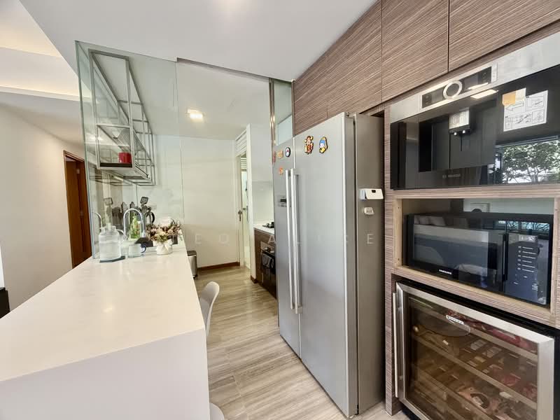 Watertown Condominium For Sale at S$ 2,600,000 | PropertyGuru Singapore - Kitchen