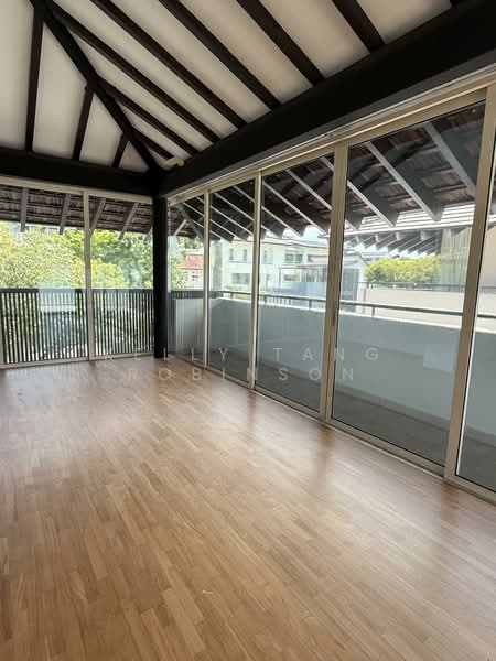 Coronation Road West, Coronation Road West, 5 Bedrooms, 4,800 sqft, Semi-Detached House For Rent, by Kelly Tang Robinson, 500081604 - Balcony - PropertyGuru.com.sg