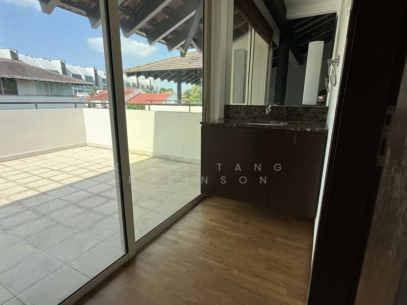 Coronation Road West, Coronation Road West, 5 Bedrooms, 4,800 sqft, Semi-Detached House For Rent, by Kelly Tang Robinson, 500081604 - Balcony - PropertyGuru.com.sg