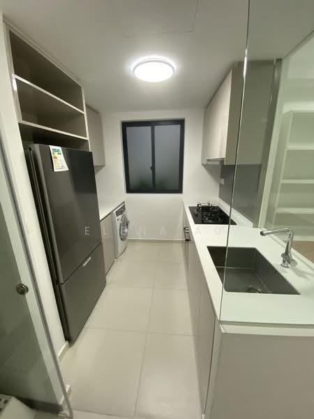 Lake Grande, 2 Jurong Lake Link, 4 Bedrooms, 1,012 sqft, Condominium For Rent, by Elena Au, 500081613 - Kitchen - PropertyGuru.com.sg