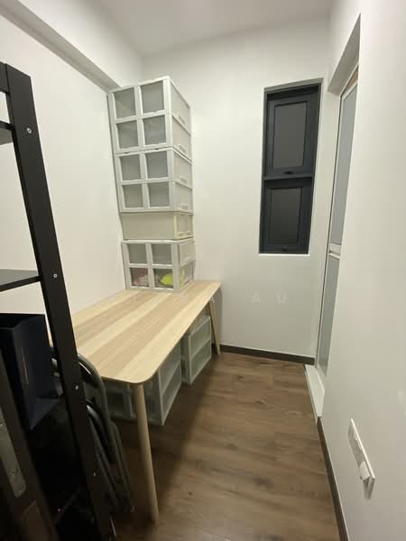 Lake Grande, 2 Jurong Lake Link, 4 Bedrooms, 1,012 sqft, Condominium For Rent, by Elena Au, 500081613 - Study - PropertyGuru.com.sg