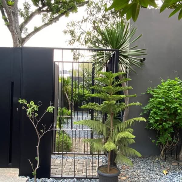 Broadrick Road studio for rent, , Room Rental, 1,000 sqft, Detached House For Rent, by Ching Chia, 500081614 - Exterior - PropertyGuru.com.sg