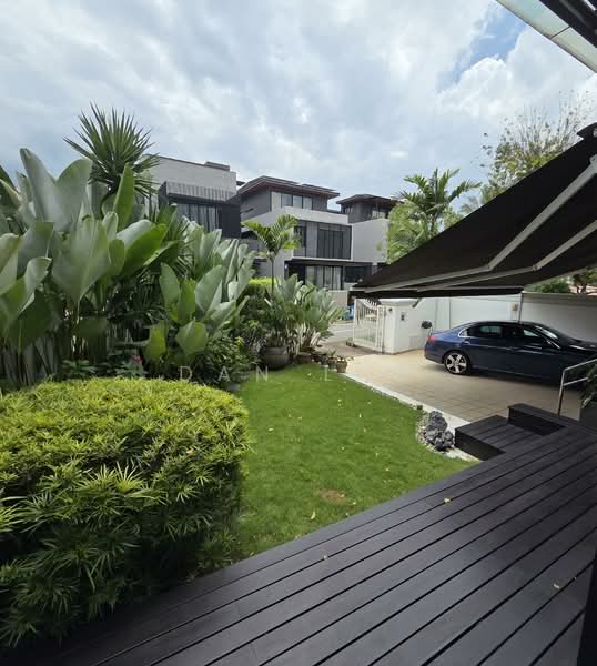 Braddell Heights Estate Bungalow House For Sale at S$ 9,580,000 | PropertyGuru Singapore - Exterior