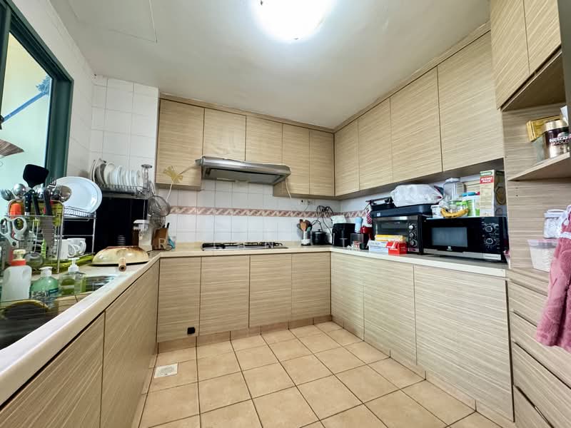 Yew Mei Green Condominium For Sale at S$ 1,388,000 | PropertyGuru Singapore - Kitchen