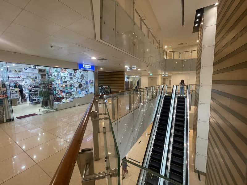 International Plaza, 10 Anson Road, Chinatown / Tanjong Pagar, 1,066 sqft, Mall Shop For Sale, by Kelly Tai, 500081627 - CommercialGuru.com.sg