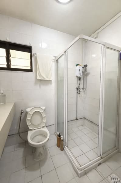 102 Rivervale Walk HDB Flat For Sale at S$ 998,000 | PropertyGuru Singapore - Bathroom