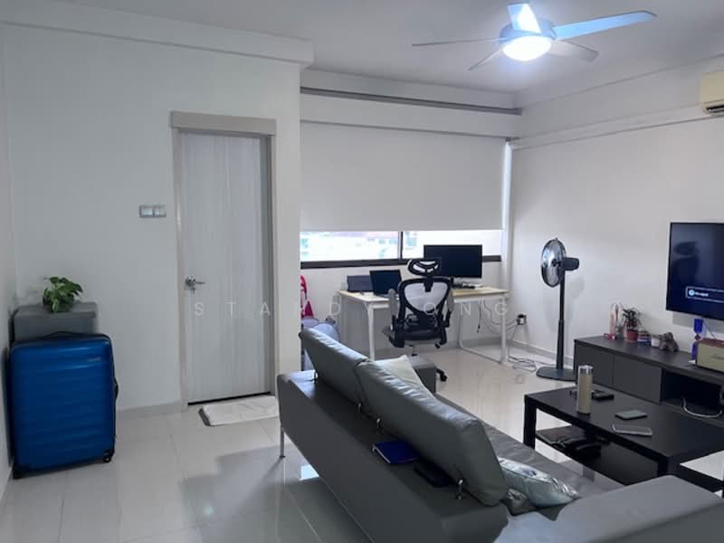 Hillcrest Arcadia Condominium For Sale at S$ 1,299,000 | PropertyGuru Singapore - Living Room