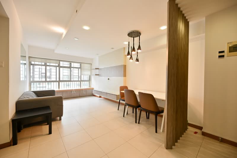 303A Punggol Central, 303A Punggol Central, 3 Bedrooms, 1,001 sqft, HDB Flat For Sale, by Alice Tay, 500081664 - Living Room - PropertyGuru.com.sg