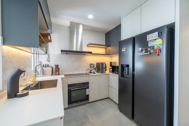 5A Upper Boon Keng Road HDB Flat For Sale at S$ 1,088,000 | PropertyGuru Singapore - Kitchen