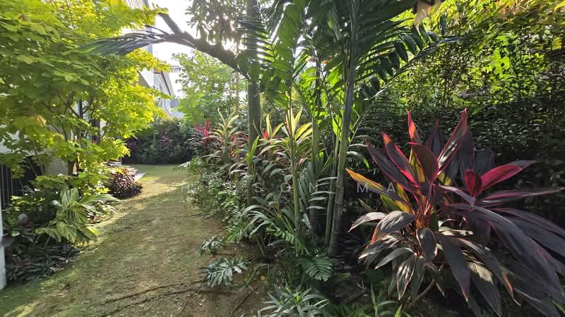 Greenleaf Estate • Botanical Greenery • Prime Holland Vicinity Bungalow House For Sale at S$ 29,800,000 | PropertyGuru Singapore - Garden