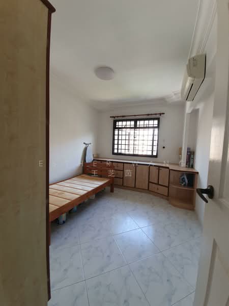 146 Rivervale Drive, 146 Rivervale Drive, 3 Bedrooms, 1,249 sqft, HDB Flat For Rent, by Esther Wang 王芝茵, 500081722 - Bedroom - PropertyGuru.com.sg
