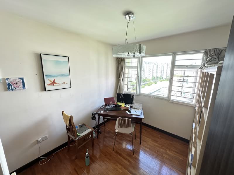 411B Fernvale Road HDB Flat For Sale at S$ 720,000 | PropertyGuru Singapore - Bedroom/Study