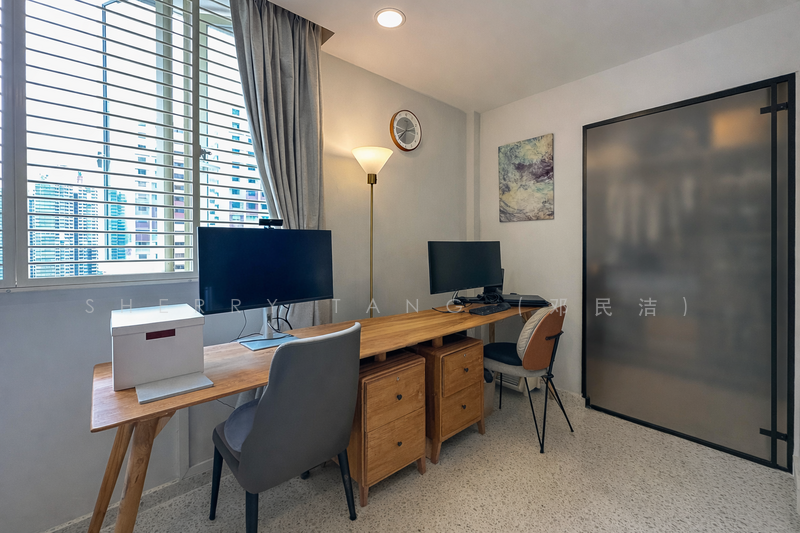81 Lorong 4 Toa Payoh HDB Flat For Sale at S$ 1,299,999 | PropertyGuru Singapore - Study