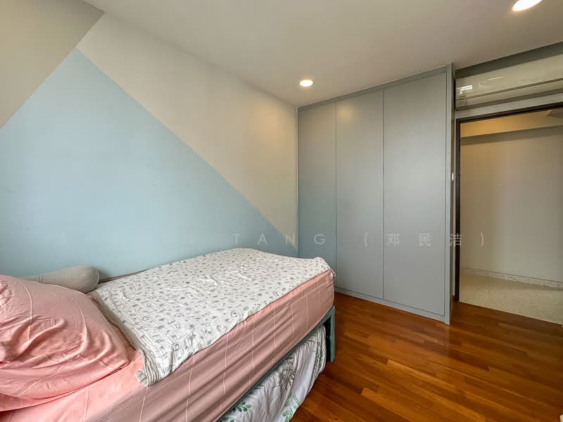 81 Lorong 4 Toa Payoh HDB Flat For Sale at S$ 1,299,999 | PropertyGuru Singapore - Bedroom