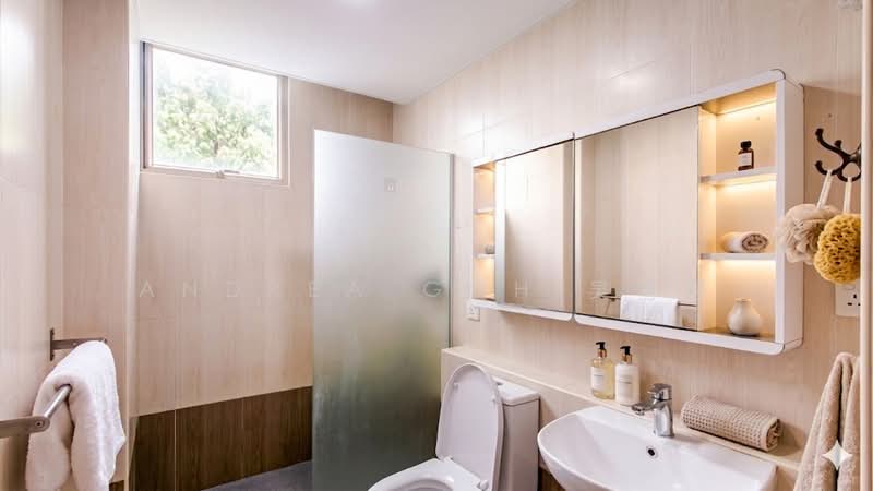 Astoria Park, 34 Lorong Mydin, 3 Bedrooms, 1,313 sqft, Condominium For Sale, by Andrea Goh 吴雪婷, 500081739 - Bathroom - PropertyGuru.com.sg