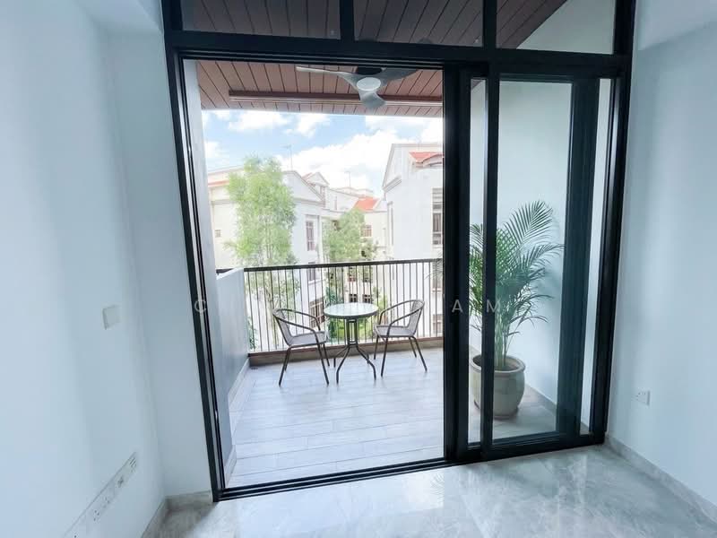 Daintree Residence, 11A Toh Tuck Road, 2 Bedrooms, 710 sqft, Condominium For Sale, by Cindy Kuam, 500081742 - Balcony - PropertyGuru.com.sg