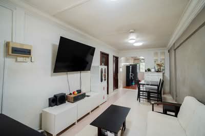 For Sale - 102 Woodlands Street 13