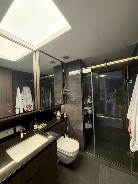 The M, 36 Middle Road, 2 Bedrooms, 592 sqft, Condominium For Rent, by Jun Mak J W, 500081755 - Bathroom - PropertyGuru.com.sg
