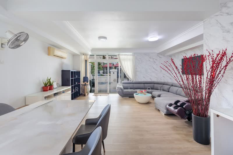 Mera Gardens Corner Terrace For Sale at S$ 4,300,000 | PropertyGuru Singapore - Living Room