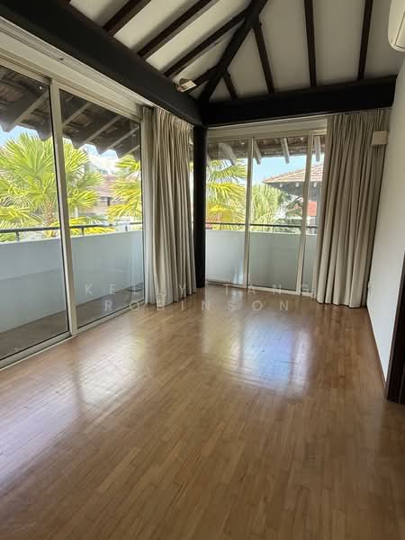 Duchess Avenue, Duchess Avenue, 7 Bedrooms, 4,900 sqft, Detached House For Rent, by Kelly Tang Robinson, 500081783 - PropertyGuru.com.sg