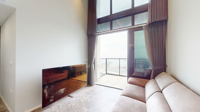 Avenue South Residence Condominium For Sale at S$ 3,100,000 | PropertyGuru Singapore - Balcony