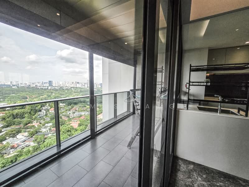Margaret Ville Apartment For Sale at S$ 2,500,000 | PropertyGuru Singapore - Balcony