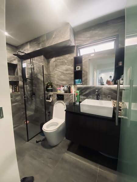 Silver Co-living at Bayshore Park - vibrant 55+ community, , Room Rental, 200 sqft, Condominium For Rent, by Celia Chong 张瑂籣, 500081794 - Bathroom - PropertyGuru.com.sg