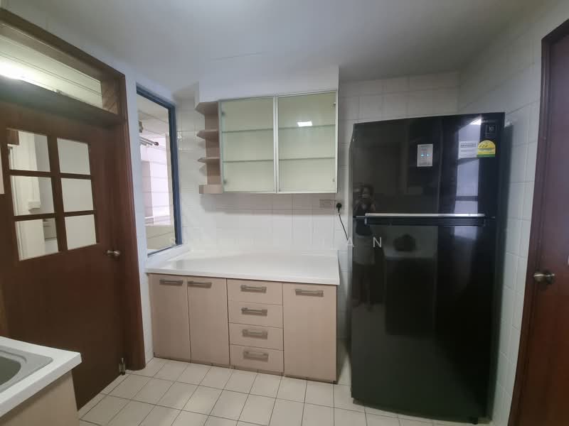 Sanctuary Green, 181 Tanjong Rhu Road, 4 Bedrooms, 1,570 sqft, Condominium For Rent, by Sonia Tan, 500081795 - Kitchen - PropertyGuru.com.sg