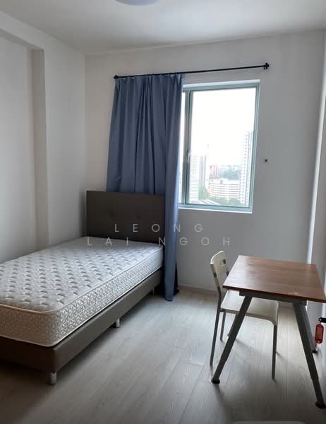 Guilin View, 22 Bukit Batok Street 52, 2 Bedrooms, 861 sqft, Condominium For Sale, by Leong Lai Ngoh, 500081822 - Common Bedroom - PropertyGuru.com.sg
