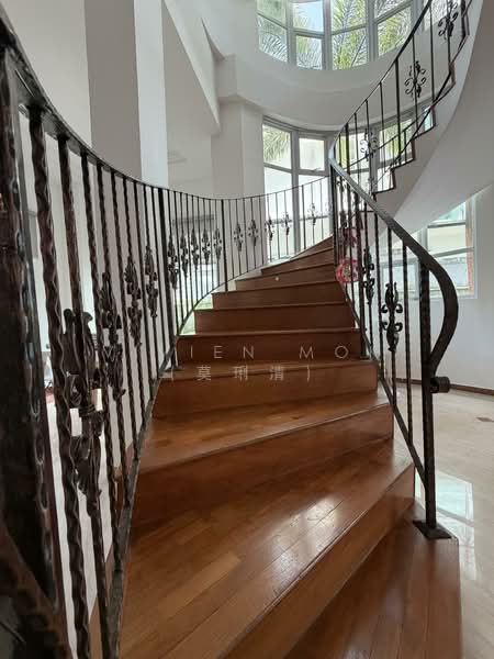 3-Storey Bungalow Near Singapore American School, Woodgrove Avenue, 5 Bedrooms, 6,500 sqft, Bungalow House For Rent, by Vivien Mok (莫琍清), 500081832 - Interior - PropertyGuru.com.sg