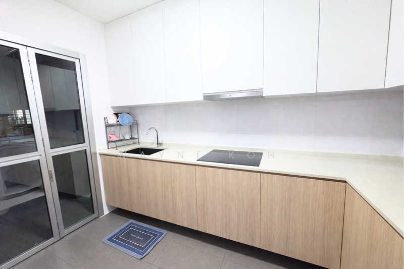 154A Bedok South Road HDB Flat For Sale at S$ 968,000 | PropertyGuru Singapore - Kitchen