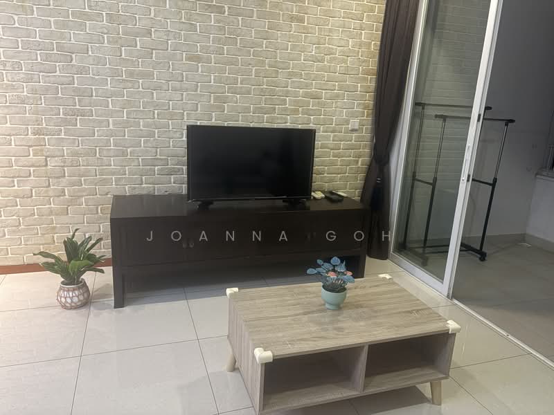 Mi Casa, 325 Choa Chu Kang Avenue 3, 3 Bedrooms, 1,259 sqft, Condominium For Sale, by Joanna Goh, 500081861 - Living Room - PropertyGuru.com.sg