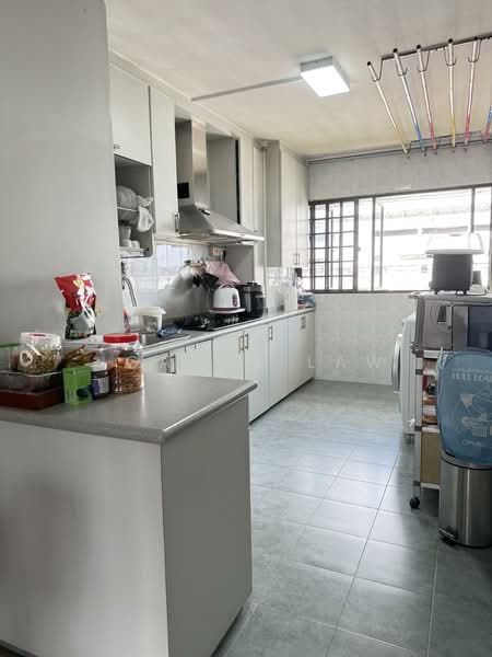 624 Hougang Avenue 8, 624 Hougang Avenue 8, 3 Bedrooms, 1,313 sqft, HDB Flat For Rent, by Joanne Law, 500081887 - PropertyGuru.com.sg