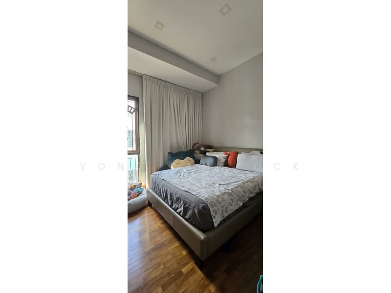 D'Manor Terraced House For Sale at S$ 2,889,000 | PropertyGuru Singapore - Lvl 3 - Bedroom 3