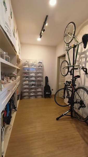 Central Green Condominium For Sale at S$ 2,860,000 | PropertyGuru Singapore - Interior