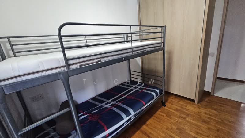 Treasure Crest, 60 Anchorvale Crescent, Room Rental, 100 sqft, Executive Condominium For Rent, by TJ Chew, 500081911 - Bedroom - PropertyGuru.com.sg