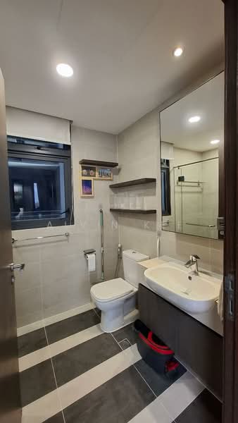 Parc Riviera Condominium For Sale at S$ 2,097,999 | PropertyGuru Singapore - Bathroom
