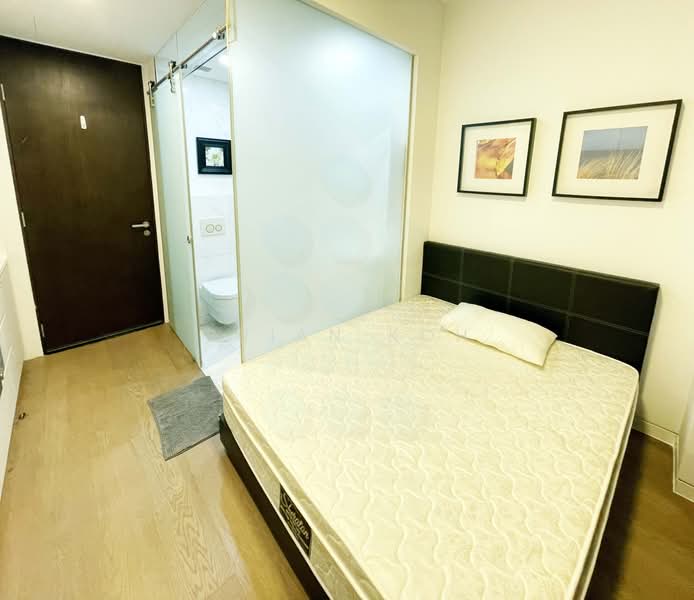Fulcrum Condominium For Sale at S$ 1,720,000 | PropertyGuru Singapore - Bedroom
