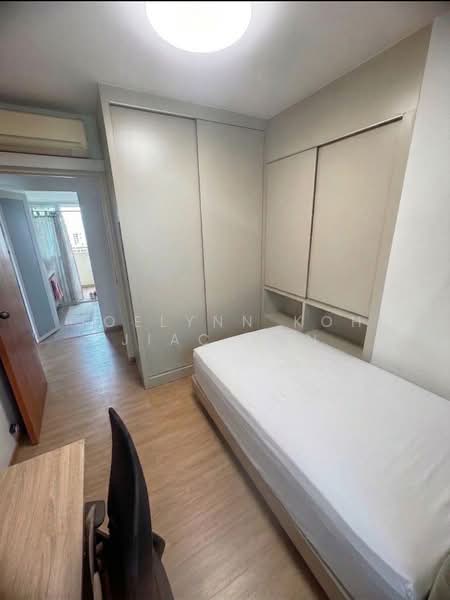 420 Clementi Avenue 1 HDB Flat For Sale at S$ 1,150,000 | PropertyGuru Singapore - Bedroom