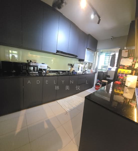 494H Tampines Street 45, 494H Tampines Street 45, 2 Bedrooms, 1,216 sqft, HDB Flat For Rent, by Adelyn Lam 林美仪, 500081964 - Kitchen - PropertyGuru.com.sg