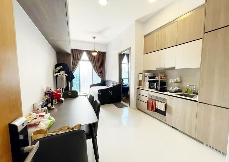 Sturdee Residences Condominium For Sale at S$ 950,000 | PropertyGuru Singapore - Kitchen