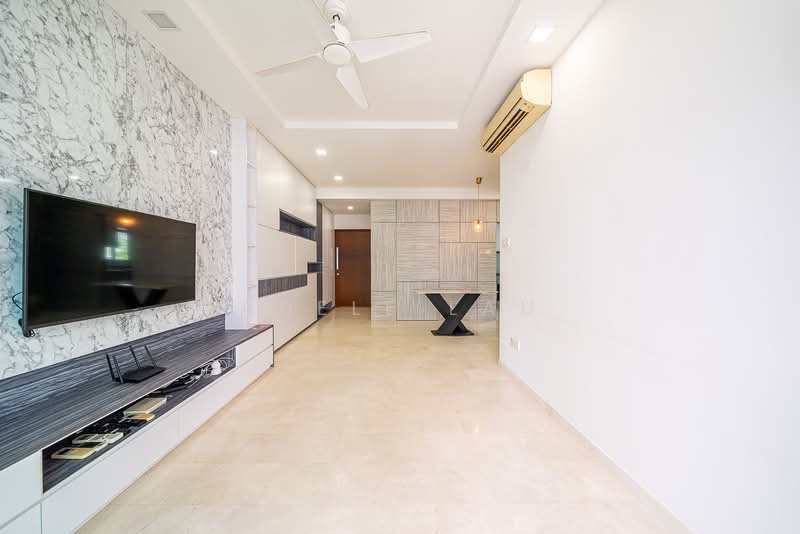 Shanghai One Apartment For Sale at S$ 1,750,000 | PropertyGuru Singapore - Living Room
